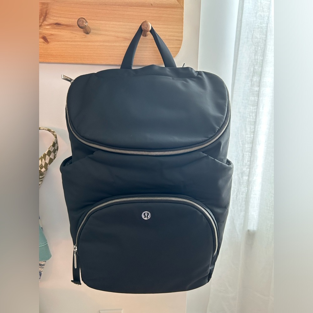 Lululemon New Parent Backpack 17L